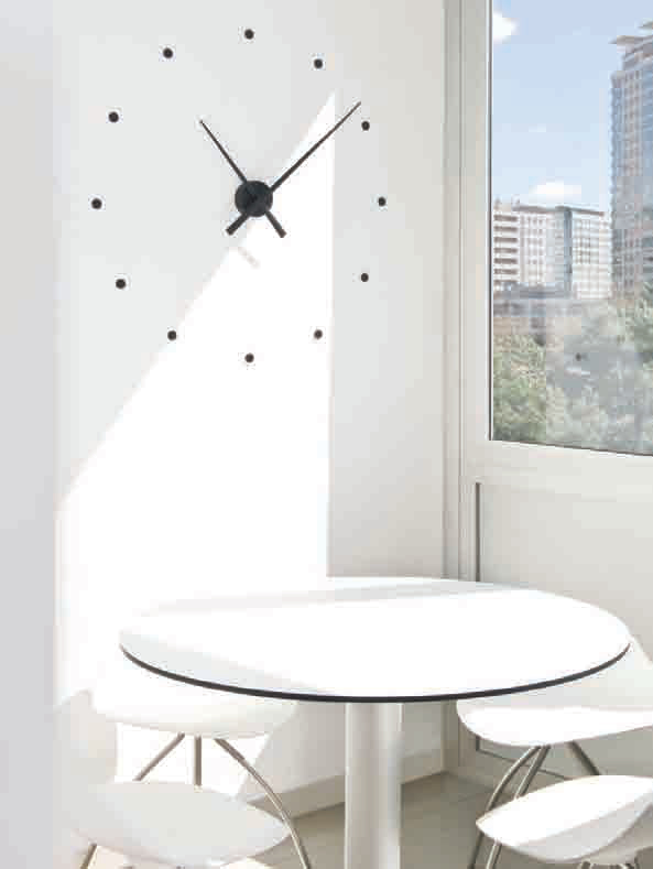 Reloj pared - Villalba Interiorismo