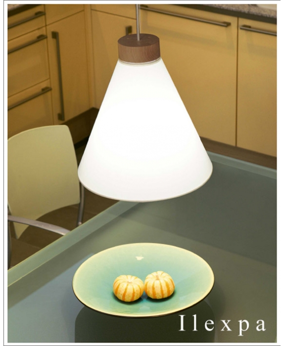 Lámpara techo en cocina modelo Moka de Ilexpa  - Villalba Interiorismo