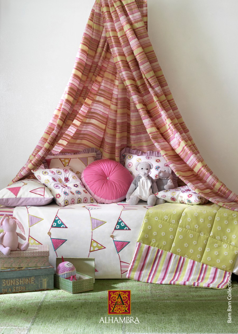 cama con dosel - Villalba Interiorismo