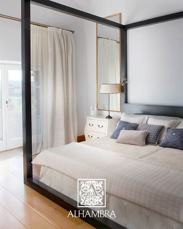 Dormitorio en blanco - Villalba Interiorismo