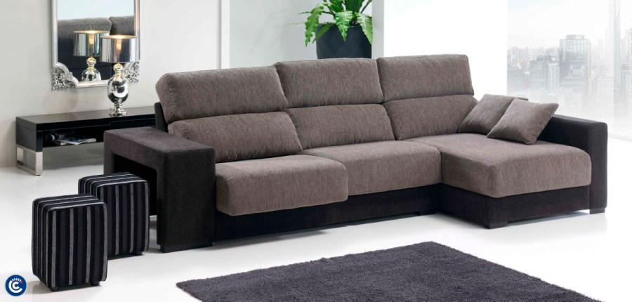 Sofá con chaise longue - Villalba Interiorismo