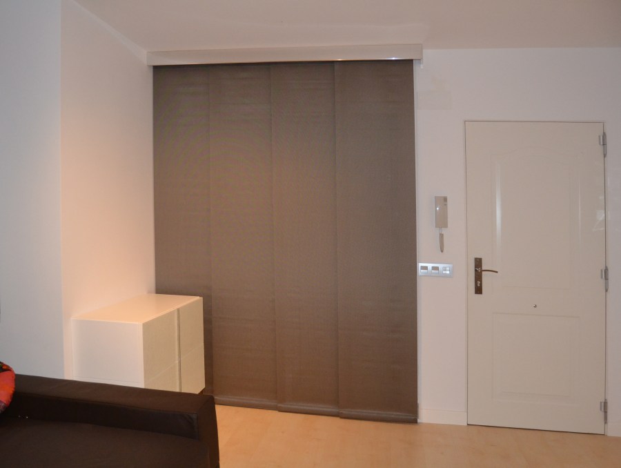 Salón con panel japonés - Villalba Interiorismo