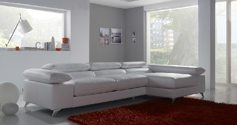 Salón con alfombra de color - Villalba Interiorismo