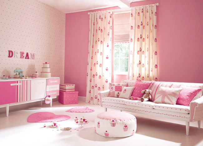 dormitorio-infantil-telas-cup-cakes-de-harlequin-villalba-interiorismo