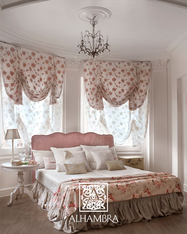 Cortina bordada - Villalba Interiorismo (2)