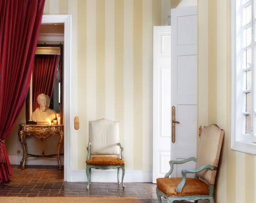 Papel pintado a rayas de Coordonné - Villalba Interiorismo