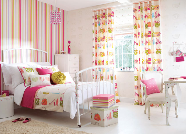 Cortinas para habitación de niñas - Villalba Interiorismo