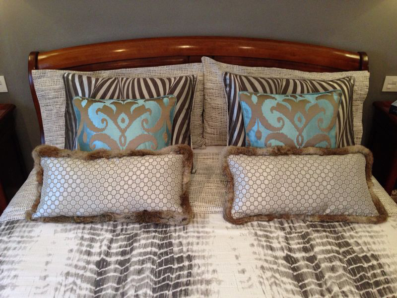 Cojines cama - Villalba Interiorismo