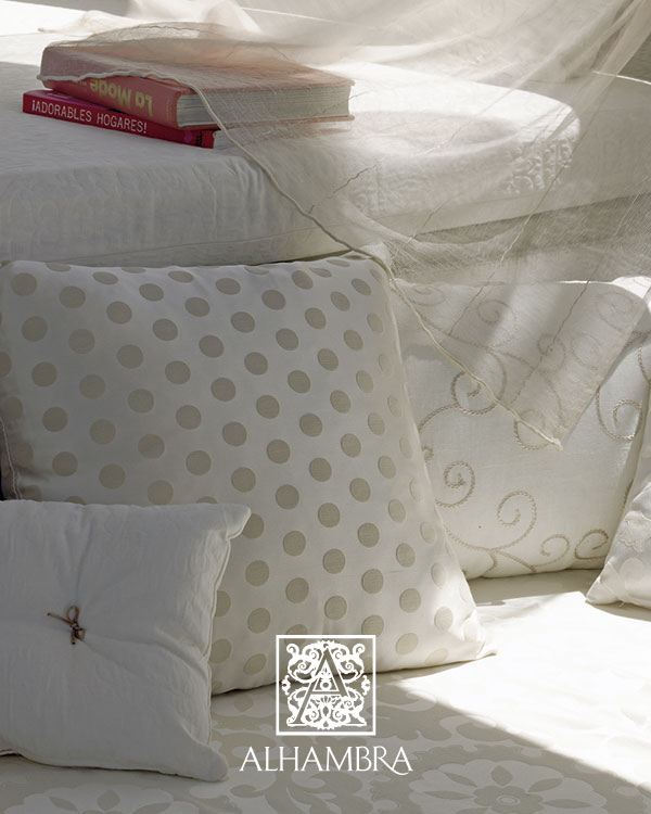 Cojines blanco- Villalba INteriorismo