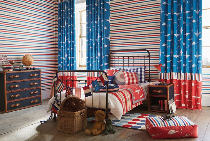 Paopel pintado rayas habitación chico - Villalba Interiorismo