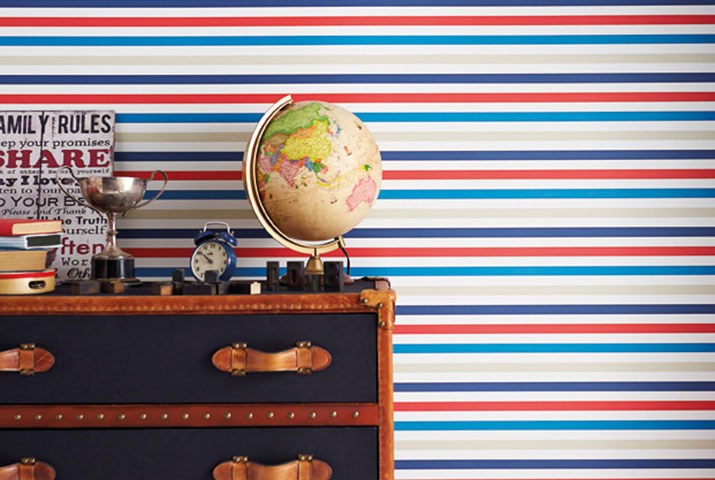 Papel pintado rayas habitación chico - Villalba Interiorismo