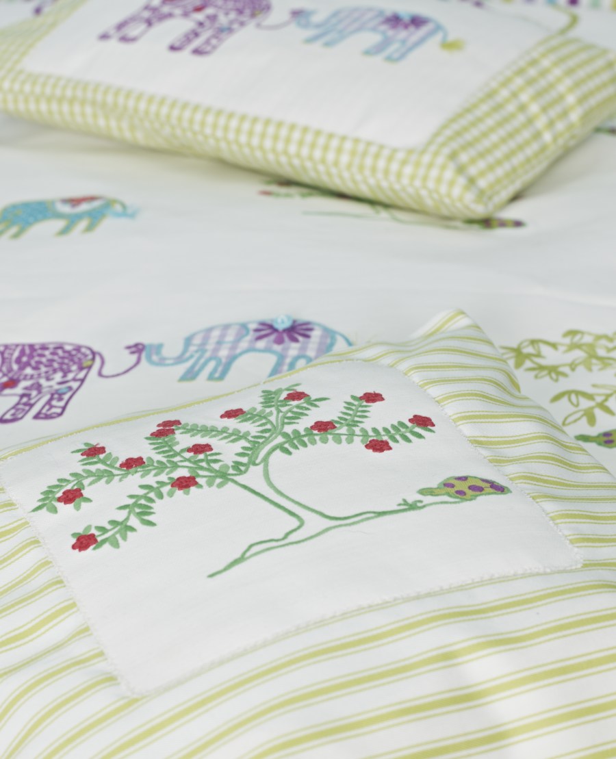 Tela bordada de Coordonné - Villalba Interiorismo (2)