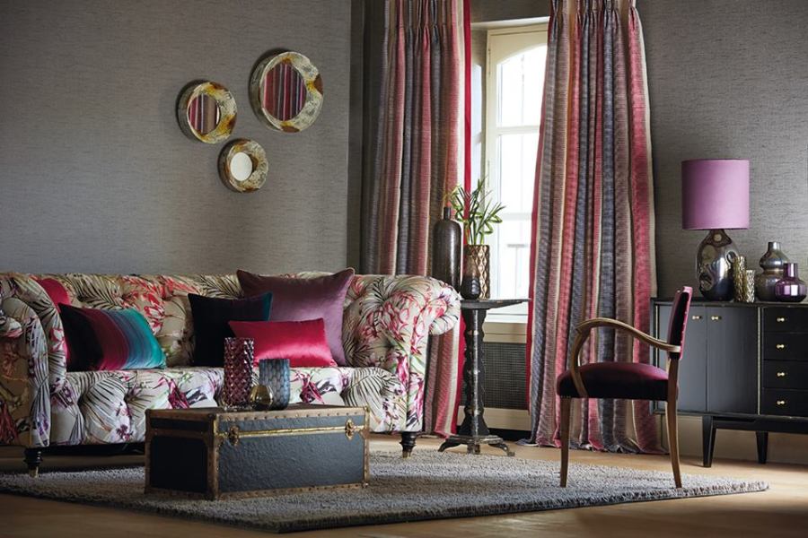 Salón con dobles cortinas - Villslbs Interiorismo