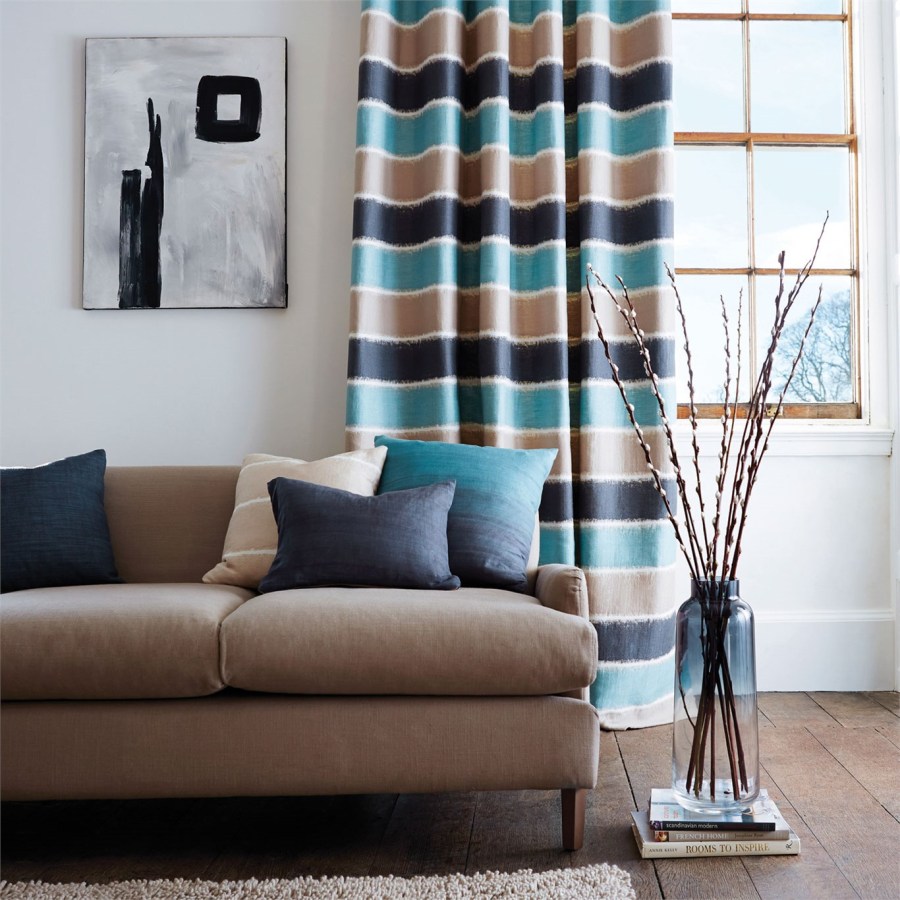 Salón dobles cortinas - Villalba Interiorismo