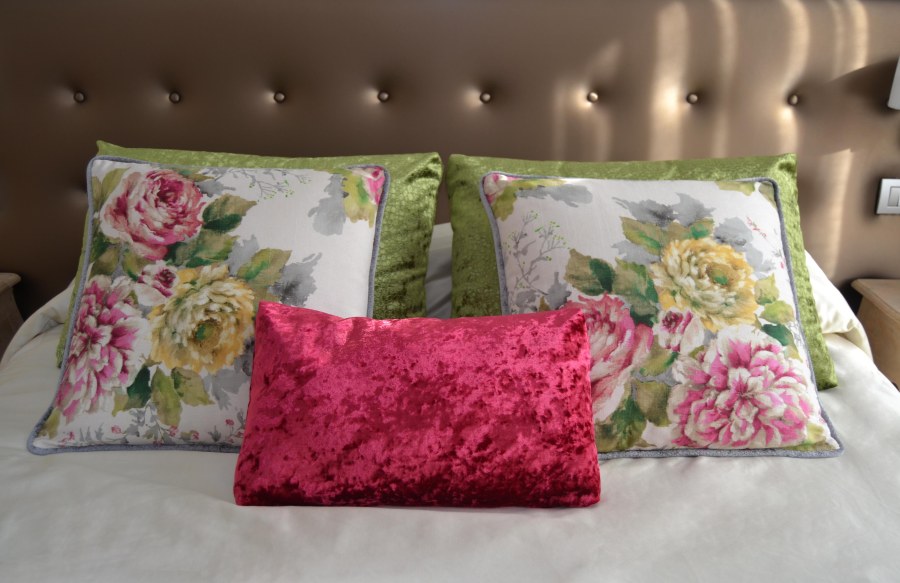 Cojines para cama - Villalba INteriorismo
