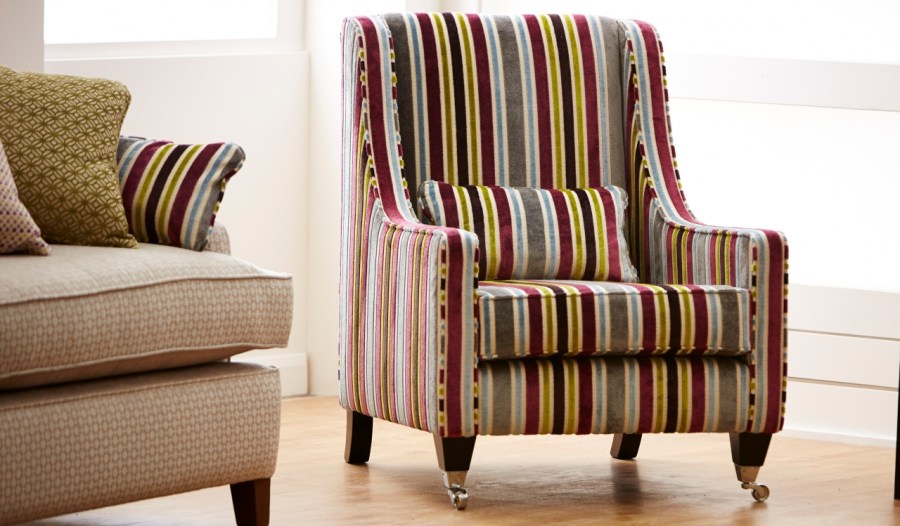 Sillón tapizado - Villalba Interiorismo