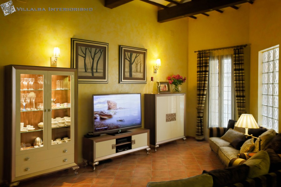 Salón elegante madera y laca - Villalba Interiorismo